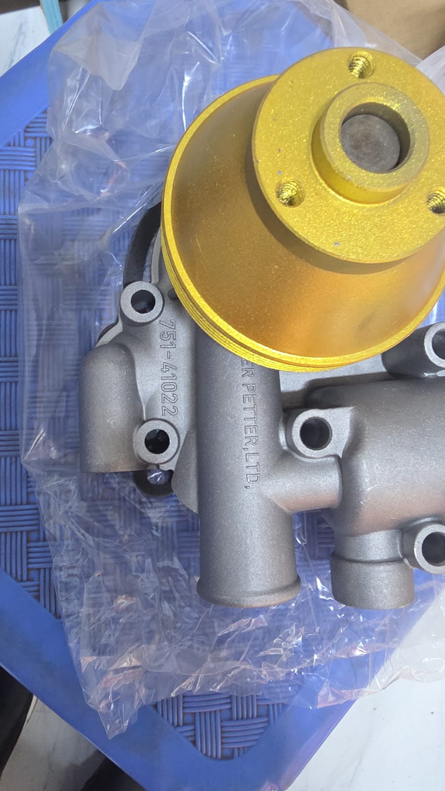Lister petter water pump 3nut